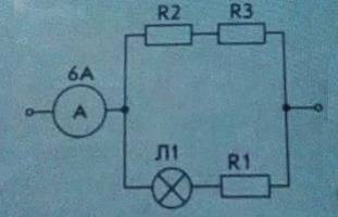 Определите мощность,потребляемую лампой л1 ,если сопротивление ее нити равно 10 ом,а r1 =5 ом, r2=6