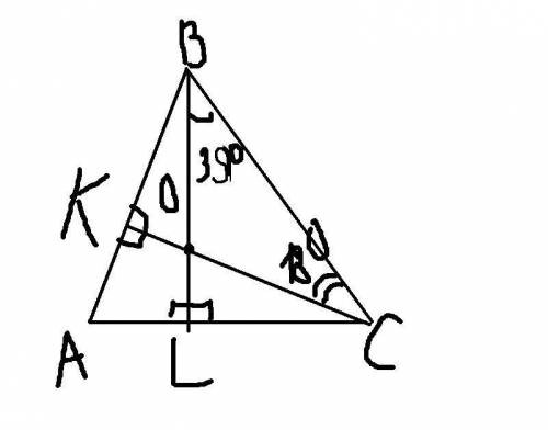 Востроугольном треугольнике abc высоты,проведенные из вершин b и c,образуют со стороной bc углы 39 и