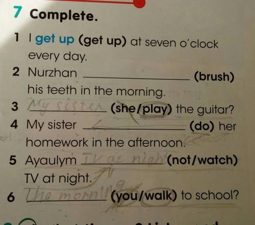 1) i get up (get up) at seven o'clock every day.