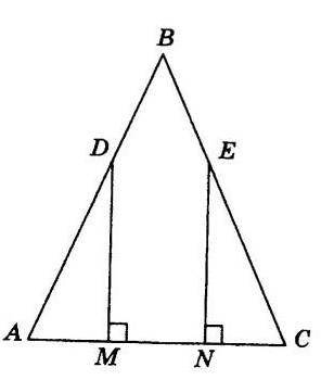 Дано ab=bc, dm перпендикулярно ac, en перпендикулярно ac, am=nc доказать dm=ne​