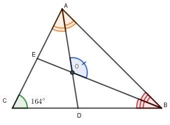 Втреугольнике abc угол c равен 164 градуса, ad и be — биссектрисы, пересекающиеся в точке o. найдите