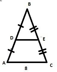 Вравностороннем треугольнике авс со стороной 8 см проведена средняя линия de. определите вид четырех