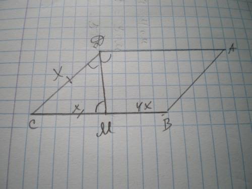 Упаралелограма авсd бісектриса кута d перетинає сторону bc у точці m відрізок bm більший за відрізок