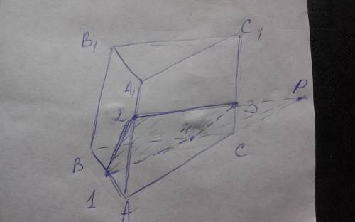 Построить сечение треугольной призмы плоскостью, проходящей через три точки, две из которых лежат на