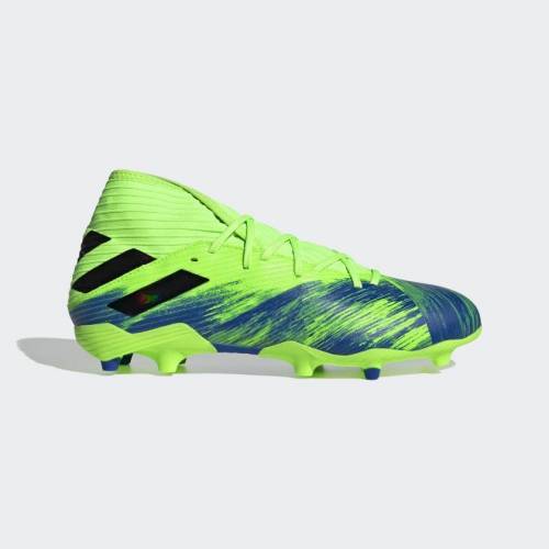 Не могу определится с новыми бутсами. Разрываюсь между Adidas Predator Mutator и Adidas Nemezis (фот