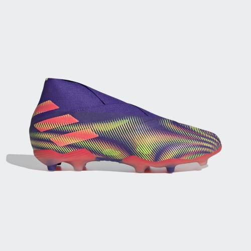 Не могу определится с новыми бутсами. Разрываюсь между Adidas Predator Mutator и Adidas Nemezis (фот