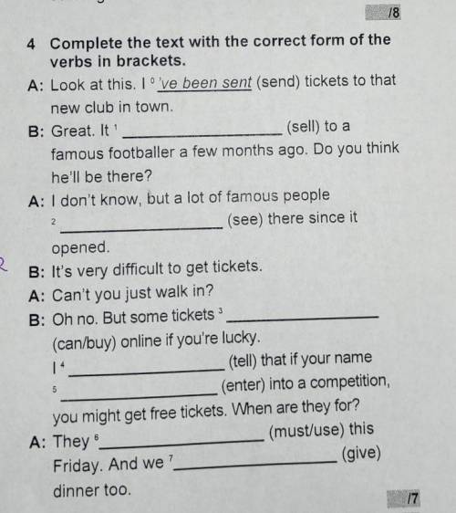 Complete the text with the correct form ot the verbs in brackets​