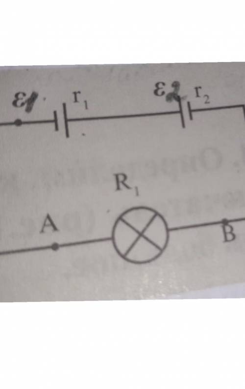 Определите потребляемую мощность лампочки если e1=5В , r1=2 Ом , e2=1В , r2=1Ом , R1=17 Ом​